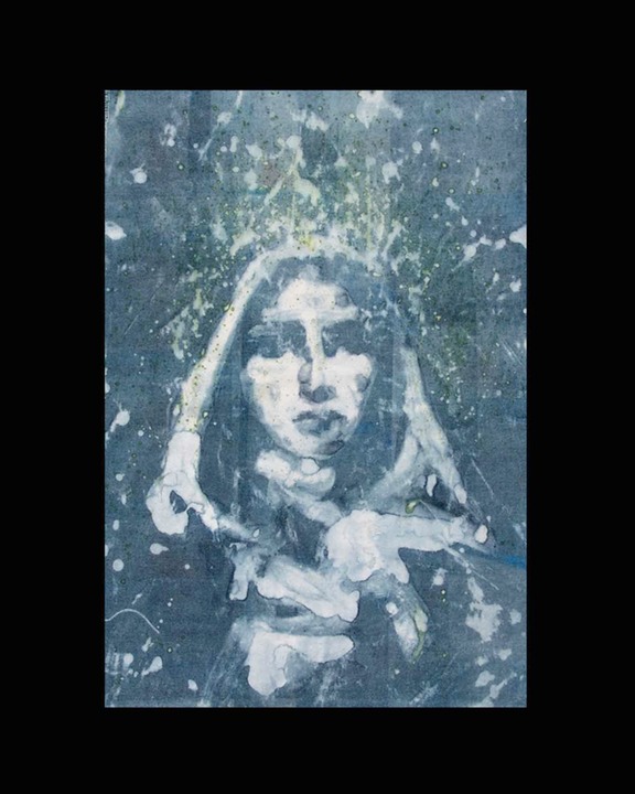 Virgin-in-Blue-with-Green